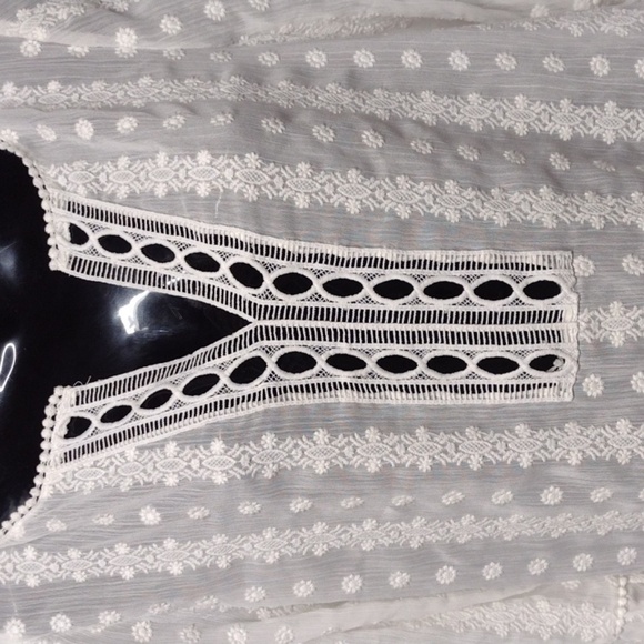 White House Black Market sheer boho chic blouse - Picture 3 of 12